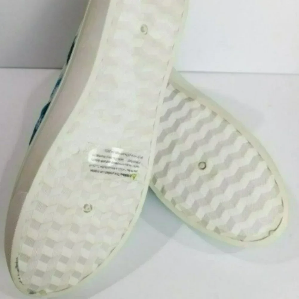 Olivia Miller Tayrona Slip On Sneakers -9 - Picture 3 of 3
